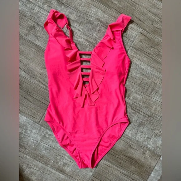 Lilly Pulitzer Carmen Ruffle Swimsuit Coral Pink Color Size 12 EUC - Picture 2 of 4